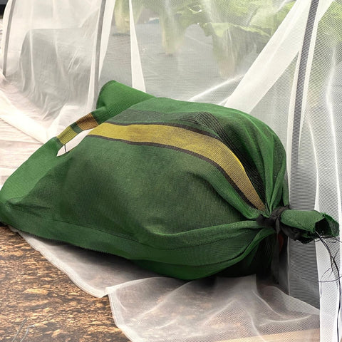 Row Bag with handle for Row Cover